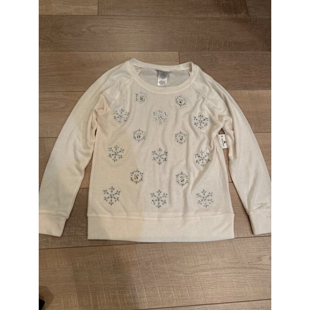 DISNEY PARKS WOMENS BEADED SOFT CREAMY WHITE SWEATER NEW SMALL